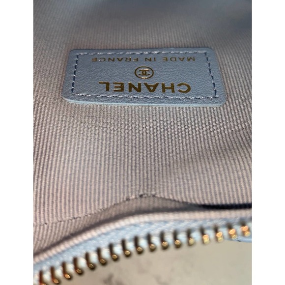 โโ NEW CHANEL 22S Mini Heart Bag CC light blue Lambskin Leather Crossbody bag - Picture 12 of 15